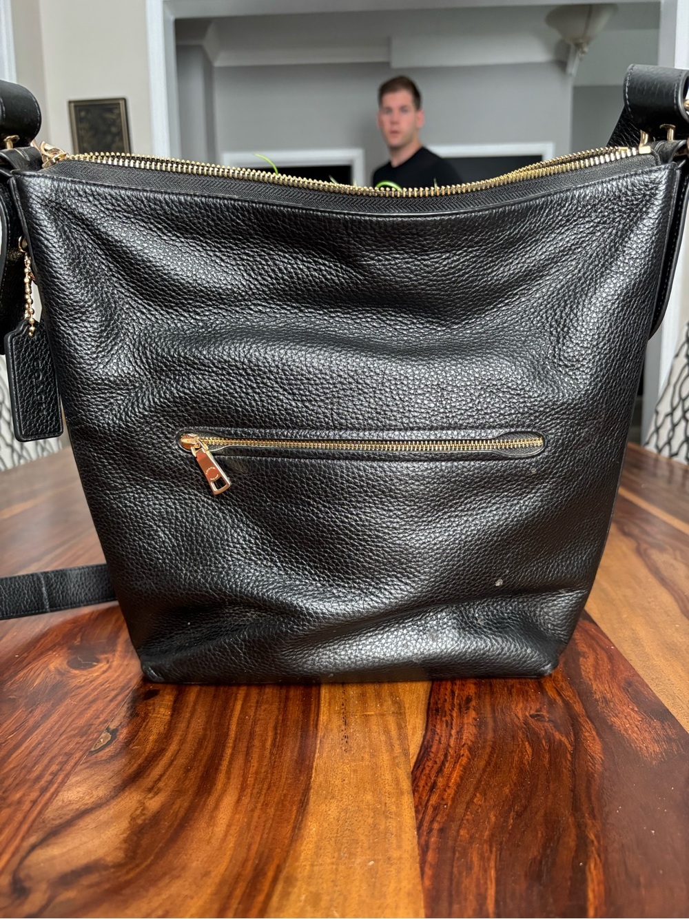 Coach C2818 Black Pebbled Leather Crossbody Shoulder Bag with Gold Hardware - Picture 4 of 8
